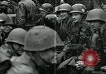 Standbild United States Army Truppen Frankreich, 1944, aus Sekunde 30 historischem Filmmaterial Videoclip 65675038859