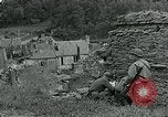 Standbild Saint Lo Stadt Saint Lo Normandie Frankreich, 1944, aus Sekunde 27 historischem Filmmaterial Videoclip 65675038868