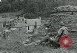 Standbild Saint Lo Stadt Saint Lo Normandie Frankreich, 1944, aus Sekunde 30 historischem Filmmaterial Videoclip 65675038868
