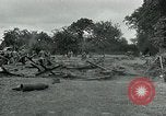 Standbild USA Ordnance Soldaten Balleroy Frankreich, 1944, aus Sekunde 15 historischem Filmmaterial Videoclip 65675038870