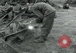 Standbild USA Ordnance Soldaten Balleroy Frankreich, 1944, aus Sekunde 36 historischem Filmmaterial Videoclip 65675038870