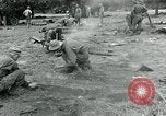 Standbild USA Ordnance Soldaten Balleroy Frankreich, 1944, aus Sekunde 50 historischem Filmmaterial Videoclip 65675038870