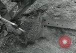 Standbild USA Ordnance Soldaten Balleroy Frankreich, 1944, aus Sekunde 53 historischem Filmmaterial Videoclip 65675038870