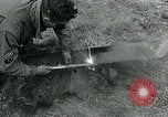 Standbild USA Ordnance Soldaten Balleroy Frankreich, 1944, aus Sekunde 59 historischem Filmmaterial Videoclip 65675038870