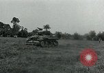 Standbild USA Soldaten Balleroy Frankreich, 1944, aus Sekunde 3 historischem Filmmaterial Videoclip 65675038871