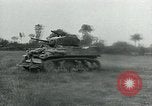 Standbild USA Soldaten Balleroy Frankreich, 1944, aus Sekunde 5 historischem Filmmaterial Videoclip 65675038871