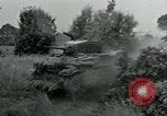 Standbild USA Soldaten Balleroy Frankreich, 1944, aus Sekunde 21 historischem Filmmaterial Videoclip 65675038871