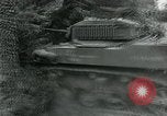 Standbild USA Soldaten Balleroy Frankreich, 1944, aus Sekunde 24 historischem Filmmaterial Videoclip 65675038871
