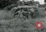 Standbild USA Soldaten Balleroy Frankreich, 1944, aus Sekunde 46 historischem Filmmaterial Videoclip 65675038871