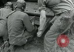 Standbild USA Soldaten Balleroy Frankreich, 1944, aus Sekunde 51 historischem Filmmaterial Videoclip 65675038871