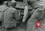 Standbild USA Soldaten Balleroy Frankreich, 1944, aus Sekunde 52 historischem Filmmaterial Videoclip 65675038871