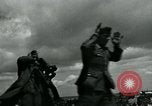 Standbild deutschen Kriegsgefangenen Nordfrankreich, 1944, aus Sekunde 23 historischem Filmmaterial Videoclip 65675038876