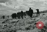 Standbild deutschen Kriegsgefangenen Nordfrankreich, 1944, aus Sekunde 32 historischem Filmmaterial Videoclip 65675038876