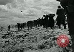 Standbild deutschen Kriegsgefangenen Nordfrankreich, 1944, aus Sekunde 37 historischem Filmmaterial Videoclip 65675038876