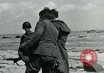 Standbild deutschen Kriegsgefangenen Nordfrankreich, 1944, aus Sekunde 43 historischem Filmmaterial Videoclip 65675038876