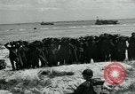 Standbild deutschen Kriegsgefangenen Nordfrankreich, 1944, aus Sekunde 47 historischem Filmmaterial Videoclip 65675038876