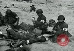 Standbild deutschen Kriegsgefangenen Nordfrankreich, 1944, aus Sekunde 62 historischem Filmmaterial Videoclip 65675038876