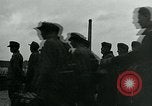 Standbild deutschen Kriegsgefangenen Southampton England, 1944, aus Sekunde 28 historischem Filmmaterial Videoclip 65675038879