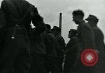 Standbild deutschen Kriegsgefangenen Southampton England, 1944, aus Sekunde 32 historischem Filmmaterial Videoclip 65675038879