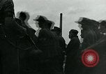 Standbild deutschen Kriegsgefangenen Southampton England, 1944, aus Sekunde 33 historischem Filmmaterial Videoclip 65675038879