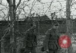 Standbild deutschen Kriegsgefangenen Southampton England, 1944, aus Sekunde 52 historischem Filmmaterial Videoclip 65675038879