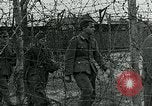 Standbild deutschen Kriegsgefangenen Southampton England, 1944, aus Sekunde 57 historischem Filmmaterial Videoclip 65675038879