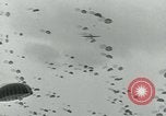 Image C-47 Avion Holland Hollande, 1944, de la seconde 27 séquences d'archives historiques vidéo 65675038889