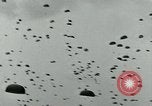 Image C-47 Avion Holland Hollande, 1944, de la seconde 35 séquences d'archives historiques vidéo 65675038889