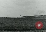 Standbild American glider Holland Niederlande, 1944, aus Sekunde 9 historischem Filmmaterial Videoclip 65675038890