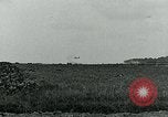 Standbild American glider Holland Niederlande, 1944, aus Sekunde 13 historischem Filmmaterial Videoclip 65675038890