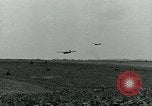 Standbild American glider Holland Niederlande, 1944, aus Sekunde 16 historischem Filmmaterial Videoclip 65675038890
