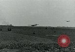 Standbild American glider Holland Niederlande, 1944, aus Sekunde 19 historischem Filmmaterial Videoclip 65675038890