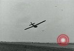 Standbild American glider Holland Niederlande, 1944, aus Sekunde 32 historischem Filmmaterial Videoclip 65675038890