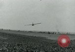 Standbild American glider Holland Niederlande, 1944, aus Sekunde 36 historischem Filmmaterial Videoclip 65675038890