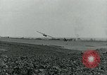 Standbild American glider Holland Niederlande, 1944, aus Sekunde 39 historischem Filmmaterial Videoclip 65675038890