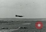 Standbild American glider Holland Niederlande, 1944, aus Sekunde 57 historischem Filmmaterial Videoclip 65675038890