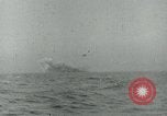 Image les troupes américaines faire assaut amphibie à Omaha Beach le Jour J Normandie France, 1944, de la seconde 7 séquences d'archives historiques vidéo 65675038892