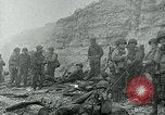 Image les troupes américaines faire assaut amphibie à Omaha Beach le Jour J Normandie France, 1944, de la seconde 45 séquences d'archives historiques vidéo 65675038892
