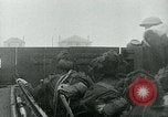 Standbild Operation Overlord D-Day Invasion durch die kanadischen Streitkräfte Normandie Frankreich, 1944, aus Sekunde 16 historischem Filmmaterial Videoclip 65675038894