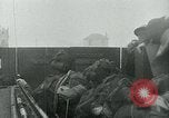Standbild Operation Overlord D-Day Invasion durch die kanadischen Streitkräfte Normandie Frankreich, 1944, aus Sekunde 29 historischem Filmmaterial Videoclip 65675038894
