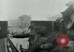 Standbild Operation Overlord D-Day Invasion durch die kanadischen Streitkräfte Normandie Frankreich, 1944, aus Sekunde 44 historischem Filmmaterial Videoclip 65675038894