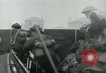 Standbild Operation Overlord D-Day Invasion durch die kanadischen Streitkräfte Normandie Frankreich, 1944, aus Sekunde 48 historischem Filmmaterial Videoclip 65675038894