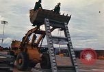 Standbild F-4 von Deckwerken Ubon Ratchathani Thailand, 1968, aus Sekunde 6 historischem Filmmaterial Videoclip 65675038899