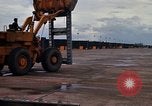 Standbild F-4 von Deckwerken Ubon Ratchathani Thailand, 1968, aus Sekunde 29 historischem Filmmaterial Videoclip 65675038899