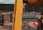 Immagine di F-4 revetments Ubon Ratchathani Thailandia, 1968, secondo 26 filmato di repertorio 65675038900