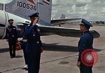 Standbild AIR CHIEF MARSHAL Chandrubsksa Ubon Ratchathani Thailand, 1967, aus Sekunde 57 historischem Filmmaterial Videoclip 65675038905