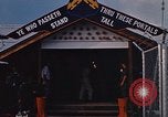 Standbild Major General Charles Chandler Junior Ubon Ratchathani Thailand, 1967, aus Sekunde 32 historischem Filmmaterial Videoclip 65675038906