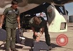 Image USAF RF-4C un aéronef atterrit après la mission Ubon Ratchathani Thaïlande, 1967, de la seconde 40 séquences d'archives historiques vidéo 65675038912