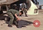 Image USAF RF-4C un aéronef atterrit après la mission Ubon Ratchathani Thaïlande, 1967, de la seconde 46 séquences d'archives historiques vidéo 65675038912