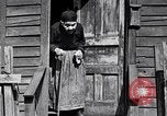 Immagine di Old Lady Detroit Michigan USA, 1934, secondo 18 filmato di repertorio 65675038929